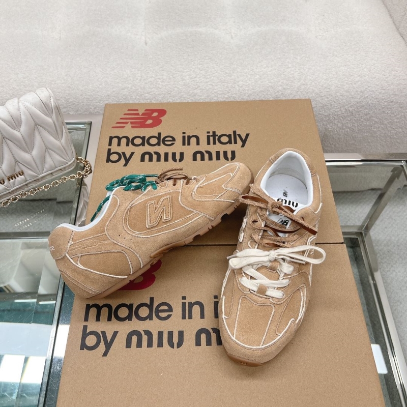 Miu Miu Casual Shoes